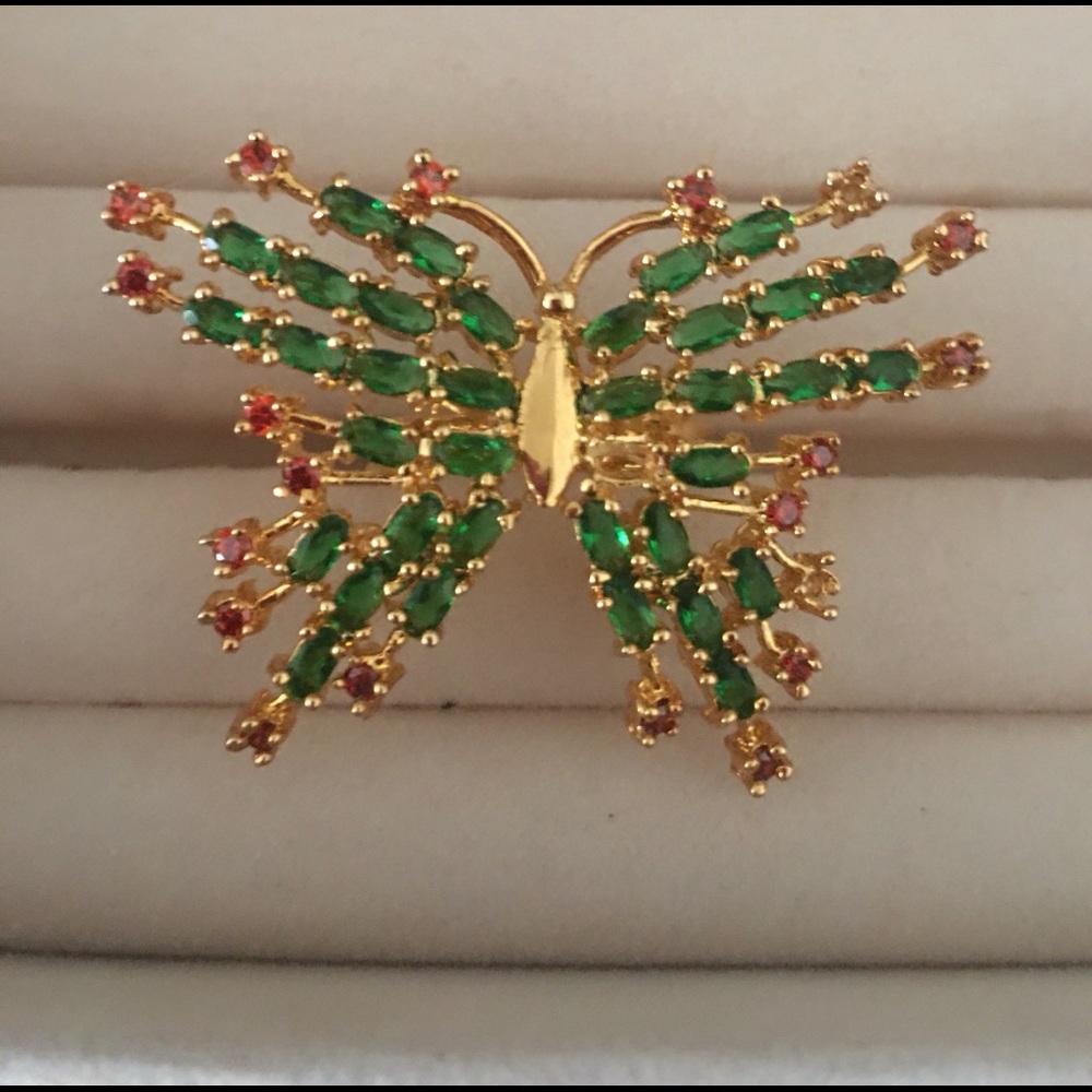 Goldtone Zirconia  Butterfly Ring. Size 8
